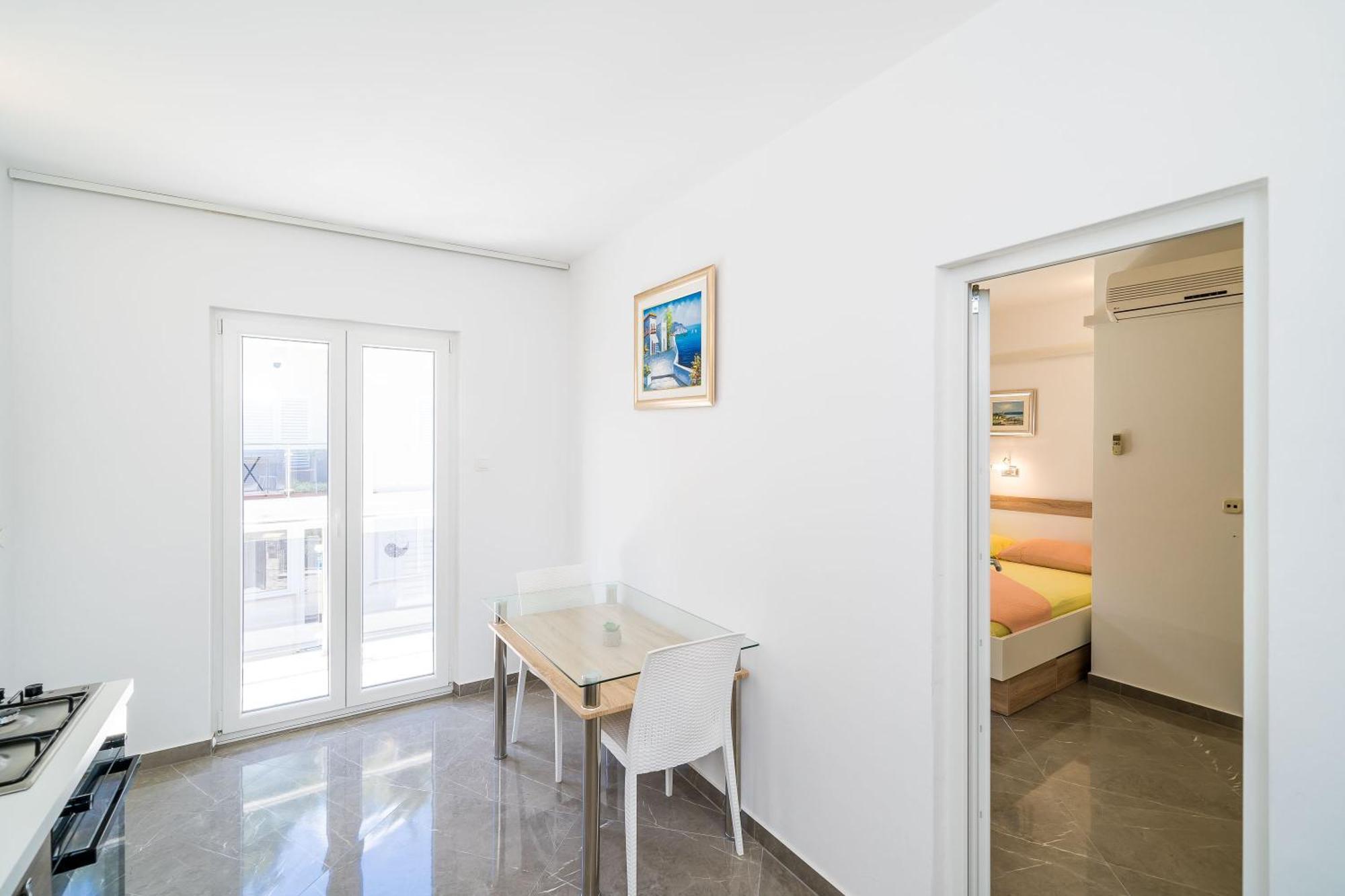 Rooms & Apartments Barisic มลินี ห้อง รูปภาพ