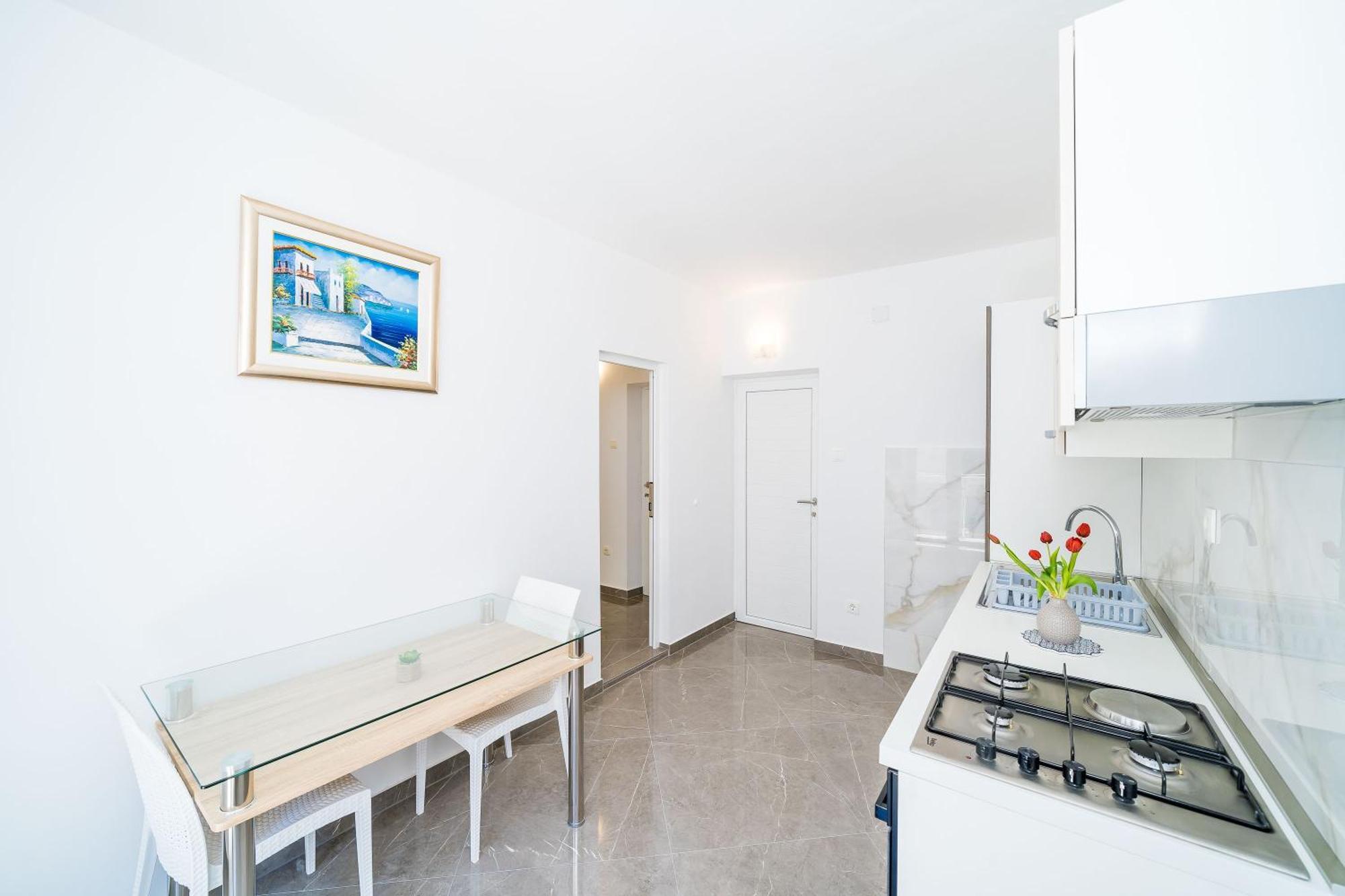 Rooms & Apartments Barisic มลินี ห้อง รูปภาพ